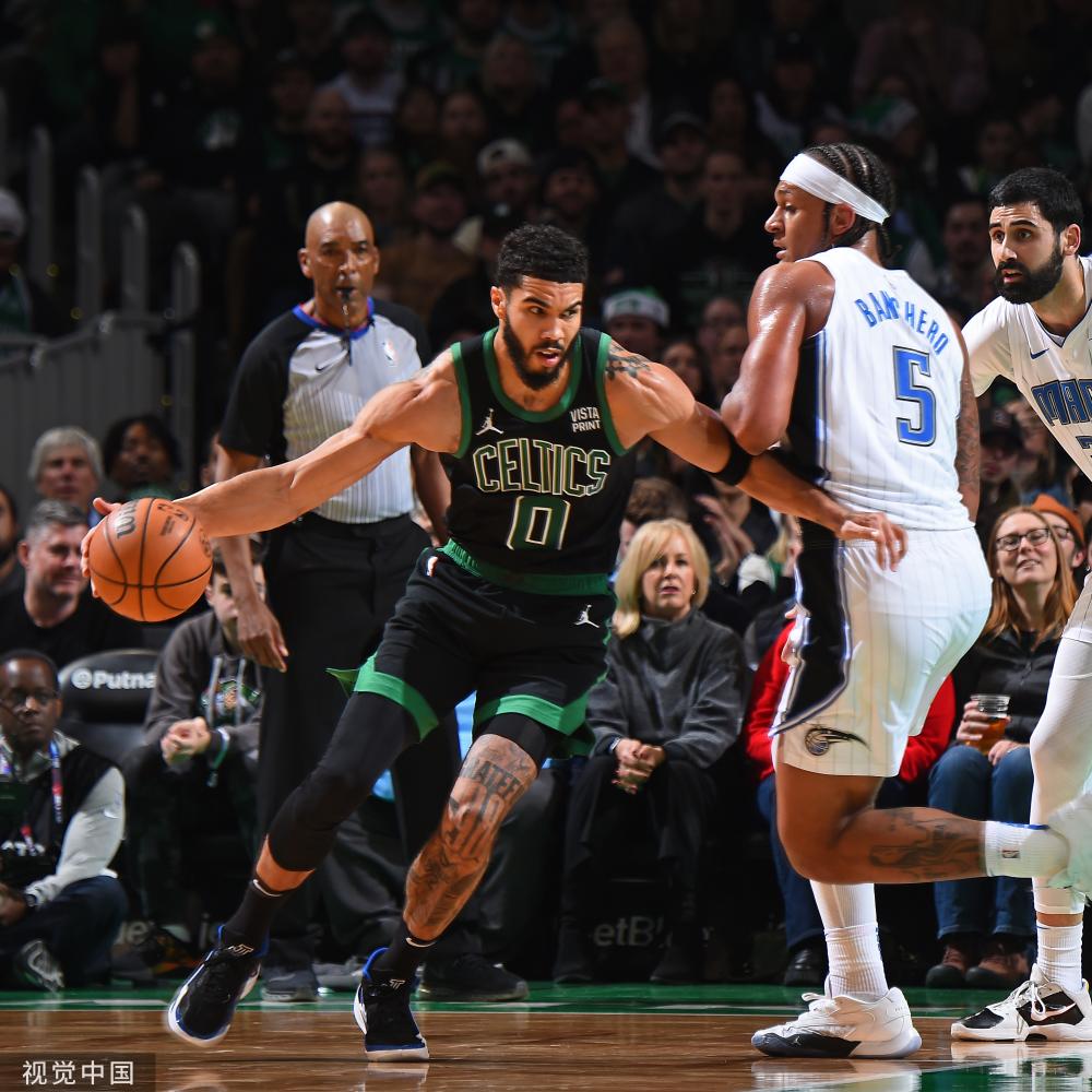 首轮比赛中 首轮比赛中